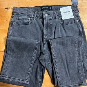 Abercrombie & Fitch Mens Slim Taper 32/32